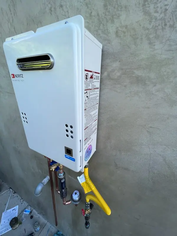 Tankless water heater installation for Arts District homes